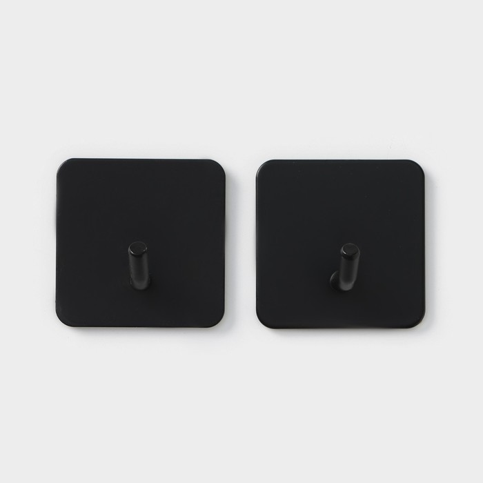 Крючки самоклеящиеся Stölz «Классика», 2 шт., квадрат, 4.4×4.4×3 см, чёрные