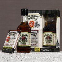 Подарочный набор «Крепкому мужику», гель для душа виски 250 мл и игральные карты, HARD LINE