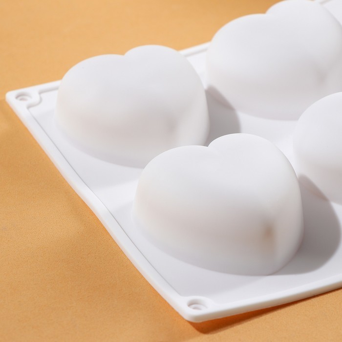 Форма для муссовых десертов и выпечки KONFINETTA «Сердца», 30×17.5×3 см, 8 ячеек (6.2×6 см), силикон, белая