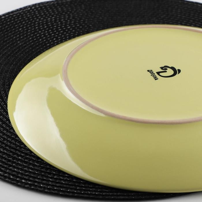 Тарелка обеденная Доляна «Пастель», d=27 см, цвет зелёный