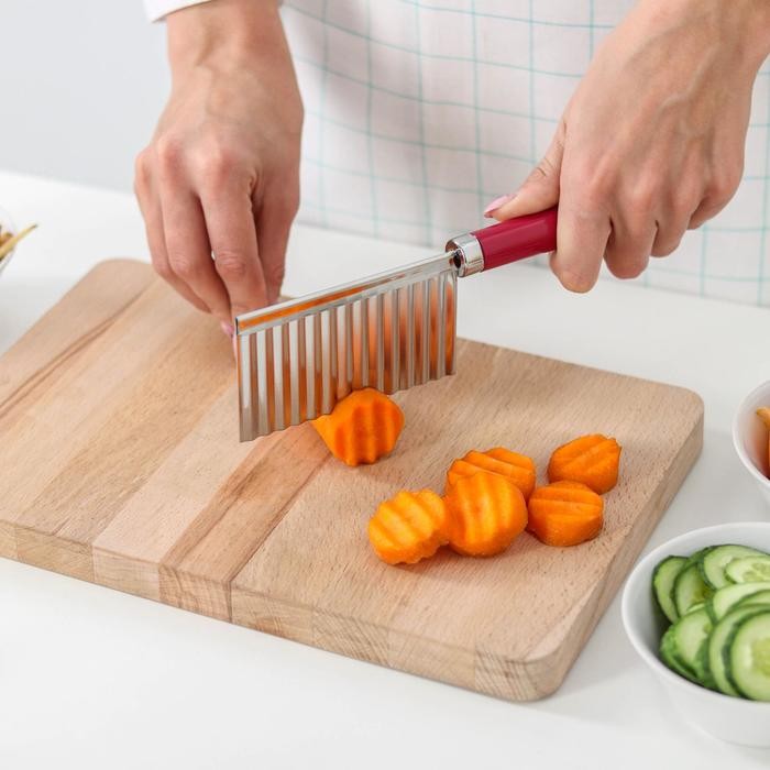 Овощерезка фигурная Доляна «Вкус», 18,5×5,5 см, цвет бордовый