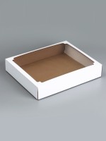 Коробка сборная без печати крышка-дно белая с окном 37×32×7 см