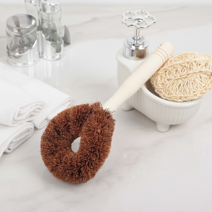 Щётка для чистки посуды Доляна, 8×4.5×23 см, щетина кокос, деревянная ручка