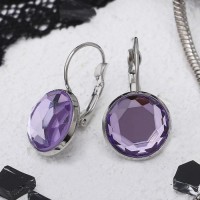 Серьги со стразами «Яркая классика» в обрамлении, сиреневые в серебре, d=1.4 см