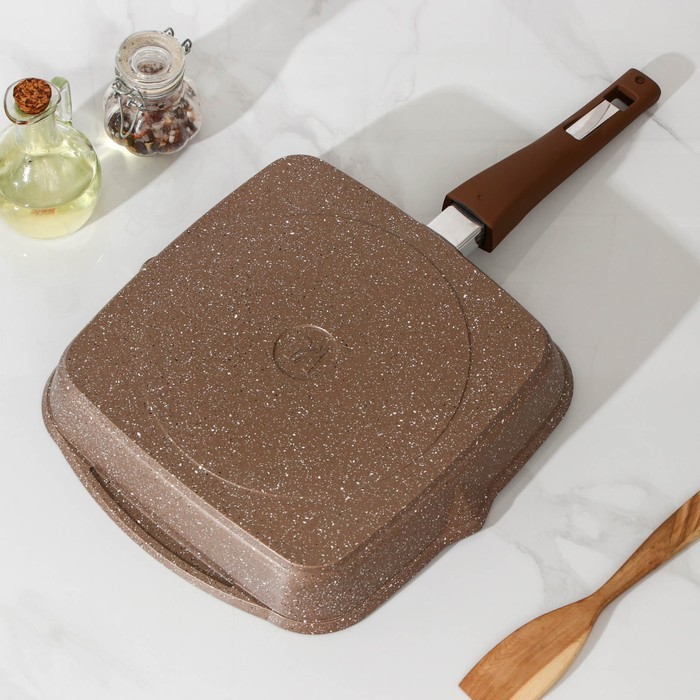 Сковорода-гриль «Гранит Brown», квадратная, 28×28 см, съёмная ручка, стеклянная крышка, антипригарное покрытие, цвет коричневый