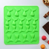 Форма для льда и кондитерских украшений Доляна «Хвост», 25×22,5×0,4 см, 18 ячеек, цвет МИКС