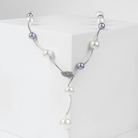 Колье «Флёр» шарики, бело-серое в серебре, длина регулируемая, №12, бусины №16, №20, 40-87 см