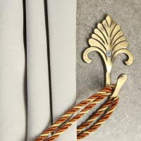 Крючок однорожковый для штор CAPPIO KC111, цвет бронза, 2 шт.