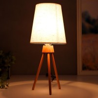 Настольная лампа 16600/1WT E27 40Вт белый 16х16х36,5 см RISALUX