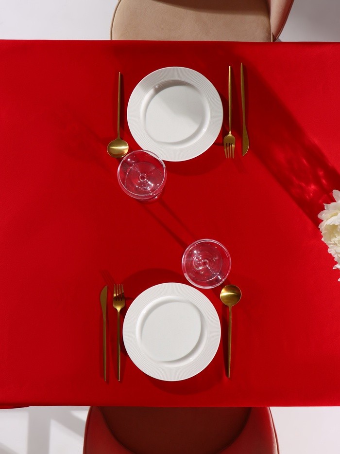 Скатерть «Доляна», однотонная, 140×260 см, 140 г/м², красная