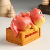 Копилка полистоун "Дракоша на ящике с пожеланием - здоровья" 10х7х7,5 см