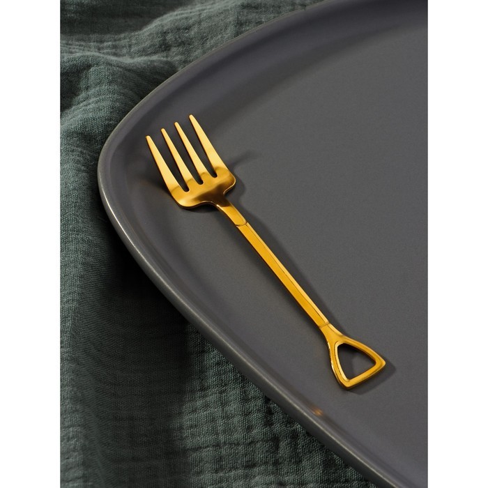 Вилка десертная Magistro «Грабли», h=12 см, цвет золотой