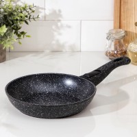 Сковорода кованая Magistro Dark, d=26 см, съёмная ручка soft-touch, антипригарное покрытие, индукция, цвет чёрный