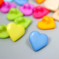 Пуговицы пластик для творчества на ножке "Цветные сердечки" набор 60 шт 1,2х1,2 см