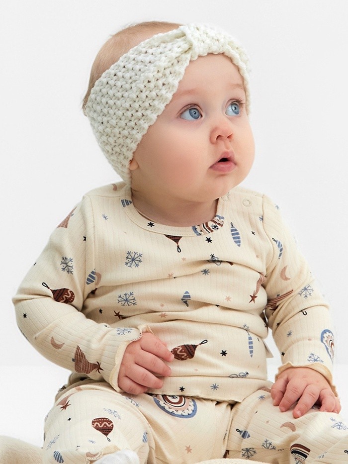 Повязка вязаная для девочки Крошка Я, 17 см, молочная