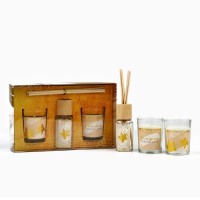 Подарочный набор: Диффузор ароматический и свечи интерьерные «Наслаждайся каждым днем», аромат ваниль, 20 х 12,5 х 5 см.