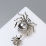 Брошь «Паук» и паучок, цветной в серебре