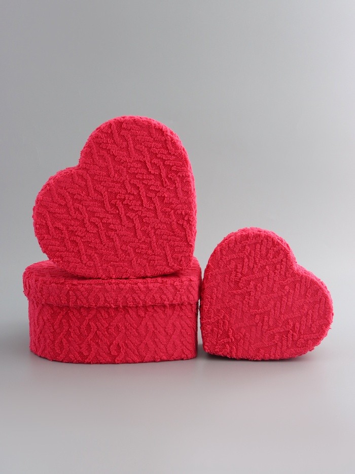 Набор подарочных коробок 3 в 1 сердца, красный, плюшевая поверхность, L：30×27.5×12 см M：25.5×23.5×10 см S:20.7×19.5×8 см