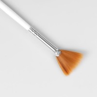 Кисть для дизайна ногтей «Веер», 18,5 см, ворс 25 × 15 мм, цвет МИКС