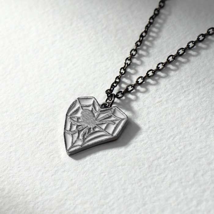 Подвеска на цепочке "Baby" 9 х 12,4 см Подвеска на цепочке "Baby" 9 х 12,4 см