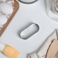Форма перфорированная для выпечки «Овал», 3,5×8×2 см