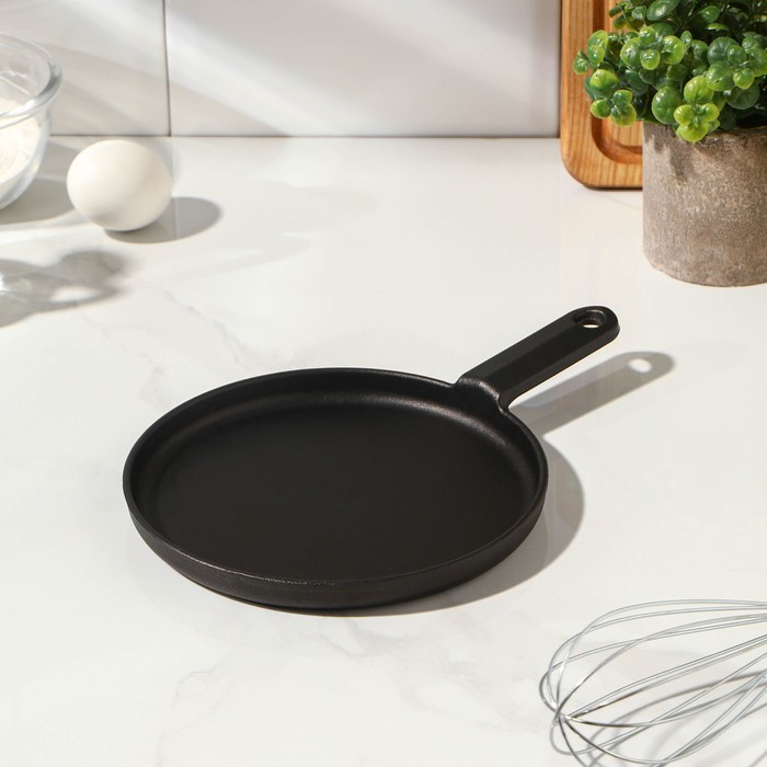 Сковорода блинная «Круг», d=21,7 см, чугунная ручка