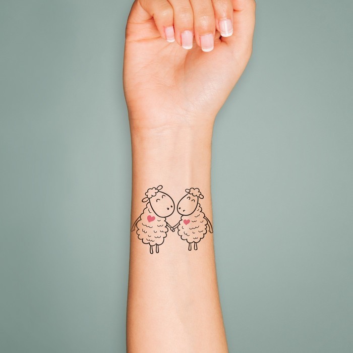 Татуировка на тело чёрная "Барашки" 6х6 см