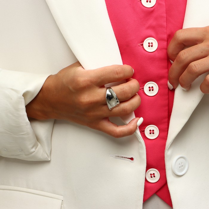 Кольцо металл «Тренд» вогнутый прямоугольник, цвет серебро, размер 16