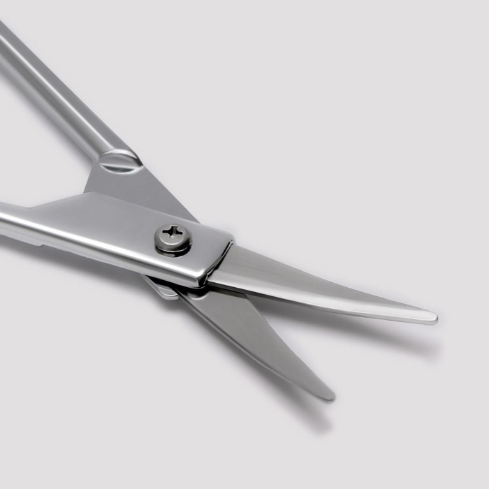 Ножницы маникюрные, для кутикулы, загнутые, 8,5 см, цвет серебристый