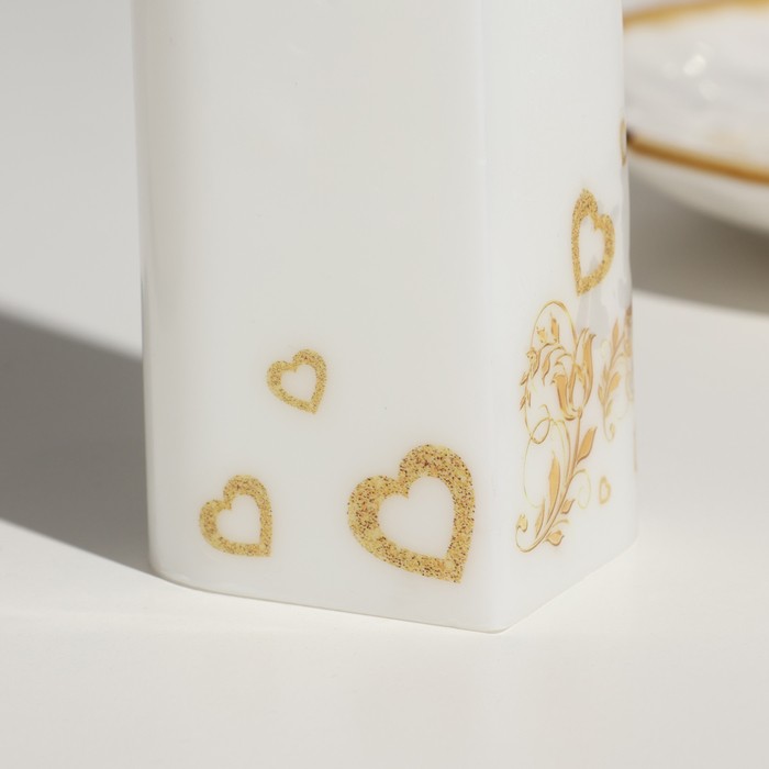 Свеча свадебная "Сердце", 6,8х15 см, белая, домашний очаг Свеча свадебная "Сердце", 6,8х15 см, белая, домашний очаг