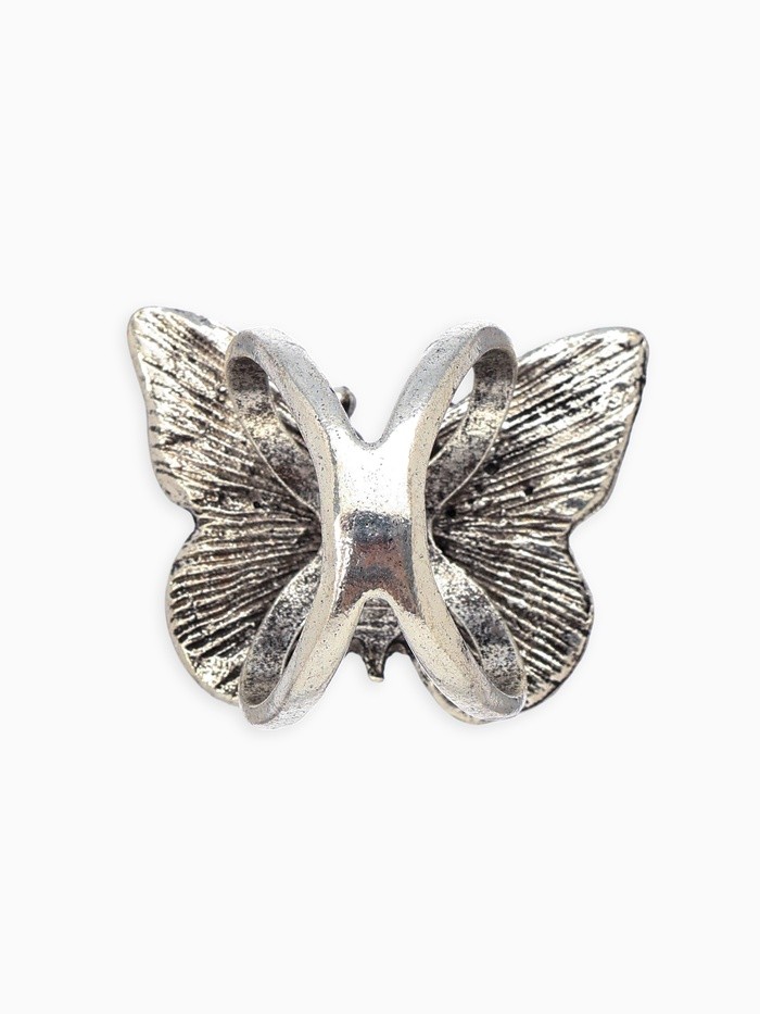 Кольцо для платка «Бабочка», белое в чернёном серебре
