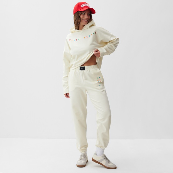 Костюм женский (толстовка и брюки) MIST No regrets с вышивкой, р. 40-42, молочный Костюм женский (толстовка и брюки) MIST No regrets с вышивкой, р. 40-42, молочный