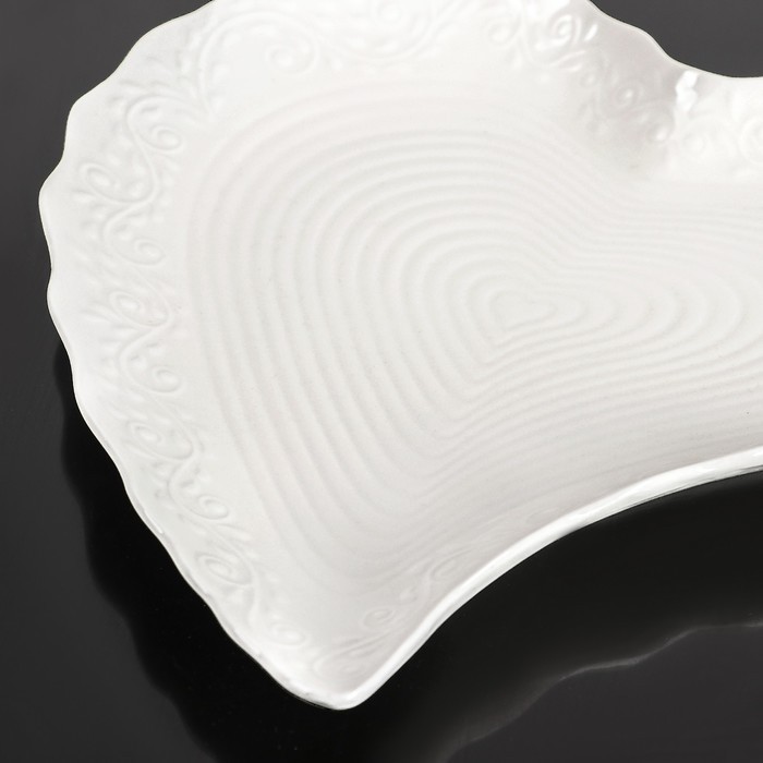 Блюдо сервировочное «Сердце», 23×21×2 см Блюдо сервировочное «Сердце», 23×21×2 см