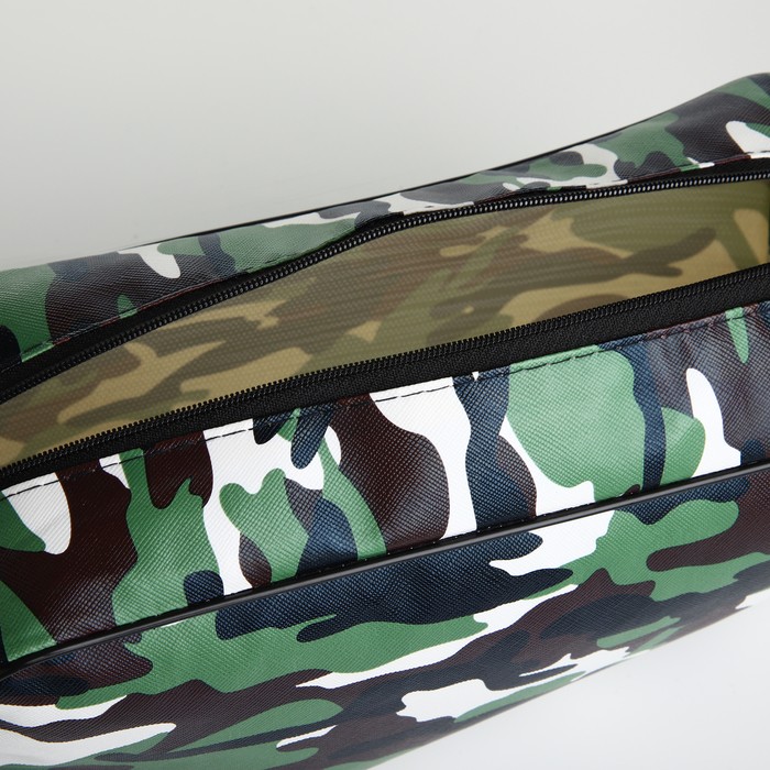 Косметичка на молнии мужская, с ручкой, с принтом «Камуфляж», зелёная