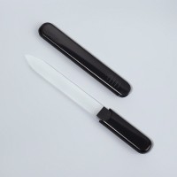 Пилка стеклянная для ногтей, 14.2 см, в футляре, чёрная