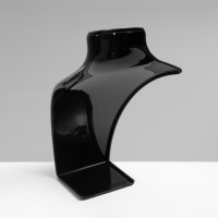 Бюст для украшений QF, 13.5×10.5×20 см, h=20 см, чёрный, глянцевый