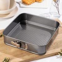 Форма для выпечки разъёмная Доляна «Элин. Квадрат», 28×28 см, антипригарное покрытие, цвет чёрный