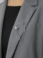 Булавка «Сердце» с цепочками, цвет серебро