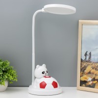 Настольная лампа «Мишка с мячом» LED бело-красный 14×15×48 см RISALUX