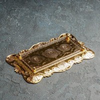 Поднос сервировочный на ножках «Орнамент», 25×15 см, цвет золотой