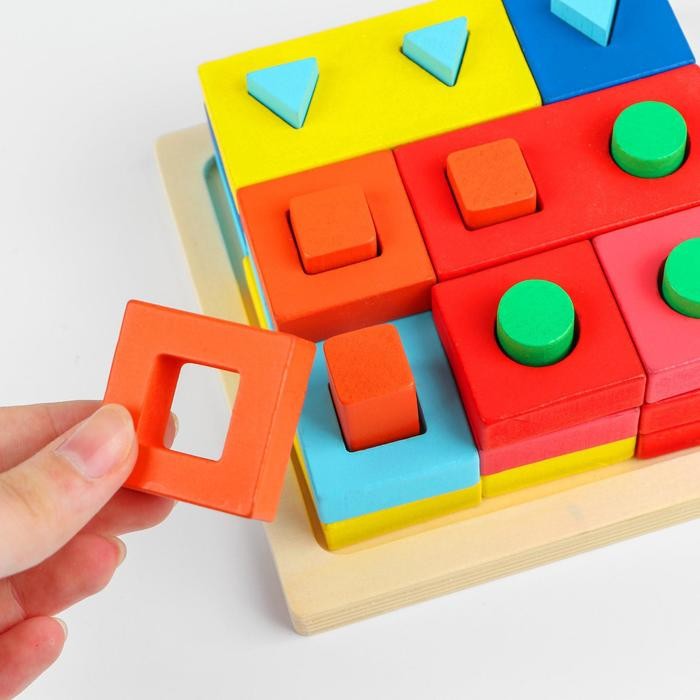 Пирамидка по методике М. Монтессори Пирамидка по методике М. Монтессори