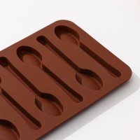 Форма для льда и кондитерских украшений Доляна «Ложечки», 6 ячеек, 13,5×9,5×0,7 см, ячейка 8,3×1,8 см