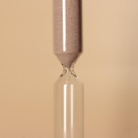 Песочные часы настольные на 15 минут