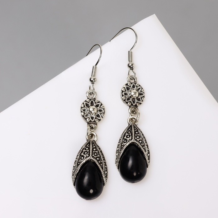 Серьги со стразами «Капля» изящность, чёрные в чернёном серебре Серьги со стразами «Капля» изящность, чёрные в чернёном серебре