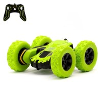 Машина-перевёртыш радиоуправляемая «Трюкач», работает от аккумулятора, цвет зелёный