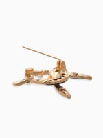 Брошь «Кит галиотис», зелёная в золоте