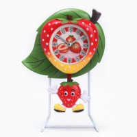 Часы настольные «Клубничка» детские с маятником, дискретный ход, d-7.5 см, 22.8×15.5 см