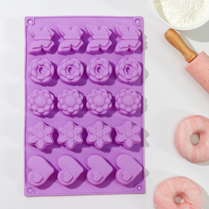 Форма для выпечки Доляна «Сердце, бабочка, цветок», силикон, 29,8×19,7 см, 20 ячеек (d=4,3 см), розовый