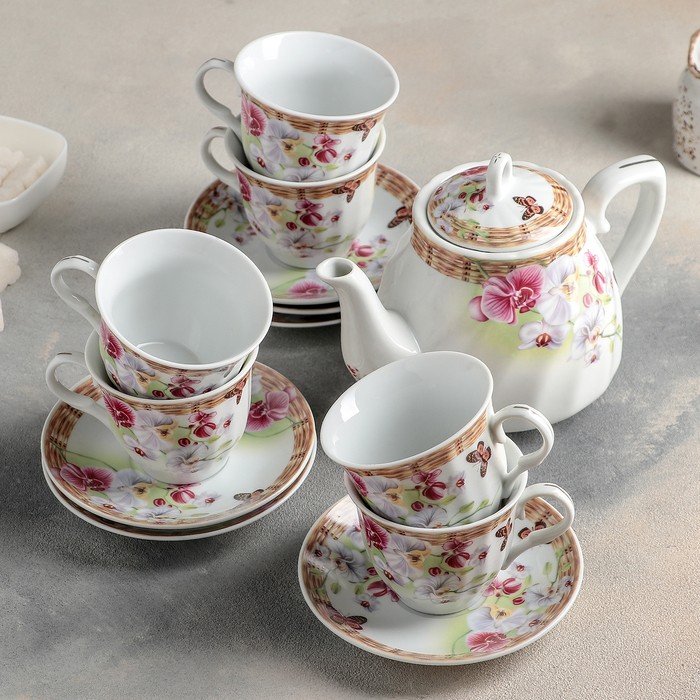 Набор чайный Доляна «Садовый дворик», на 6 персон, 13 предметов: 6 чайных пар 200 мл, чайник 1 л