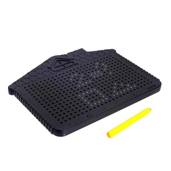 Планшет обучающий «Магнитное рисование», цвет красный, 375 отверстий